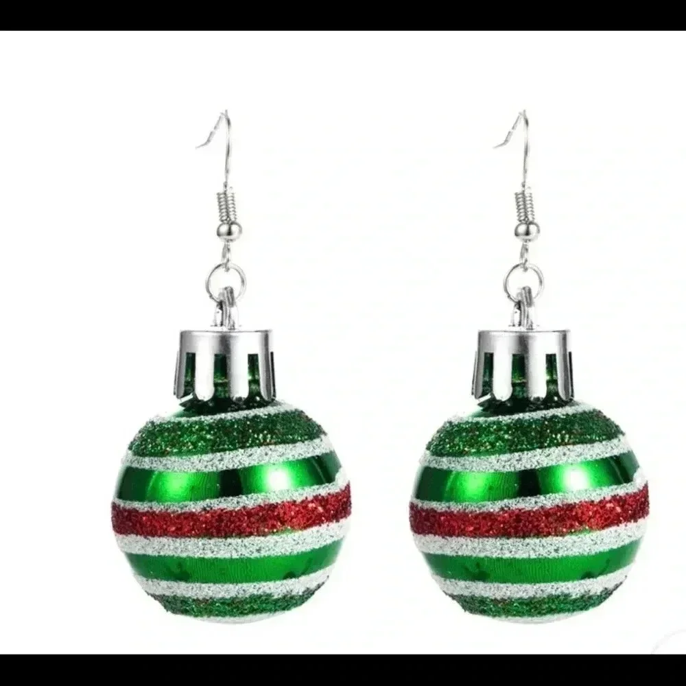 Christmas Green Ball Earrings for Girls Women.